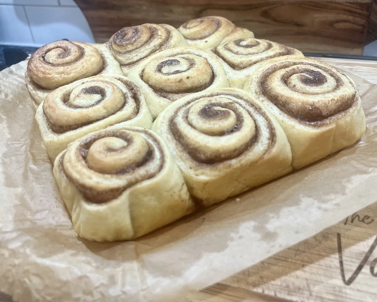 Sourdough Cinnamon Rolls — 9x9 Box, photo 2